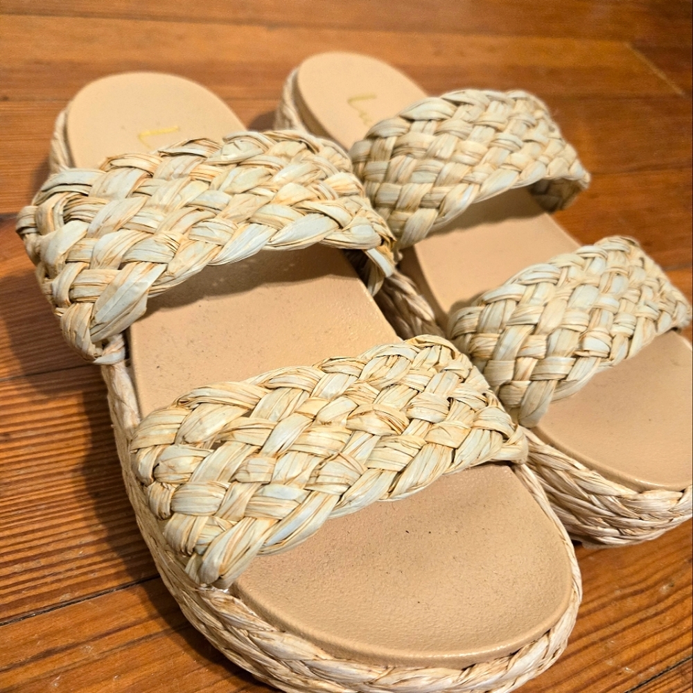 Lulu's Woven Platform Sandals NEW sz 9
